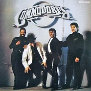 Commodores - Rock Solid