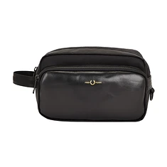 Fred Perry - Nylon Twill Leather Wash Bag