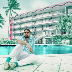 Ewan Currie - Strange Vacation Aquamarine Vinyl Edition