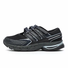 adidas - Adistar Control 5 MJ W