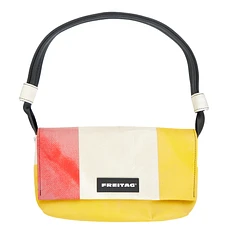 FREITAG - Laura