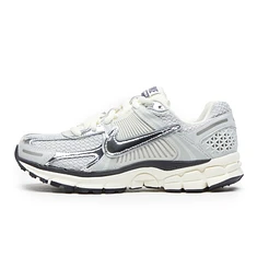 Nike - WMNS Zoom Vomero 5 Women