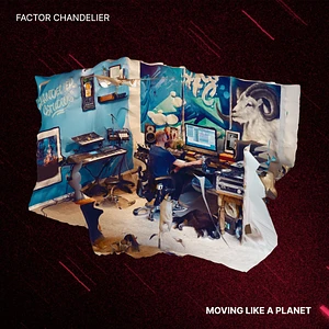 Factor Chandelier - Moving Like A Planet