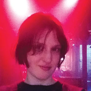 Joanne Robertson - Blurrr