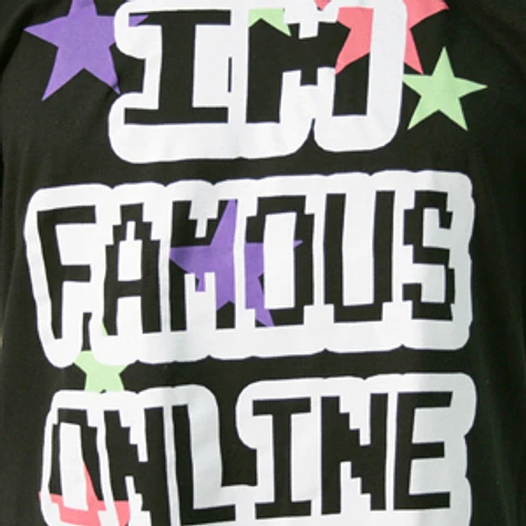 Okayplayer - I'm famous online T-Shirt