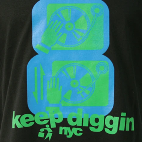 Keep Diggin - Snow man T-Shirt