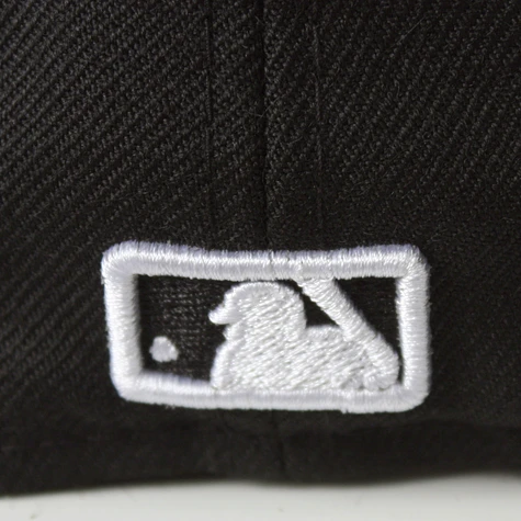 New Era - New York Yankees tonal outline cap