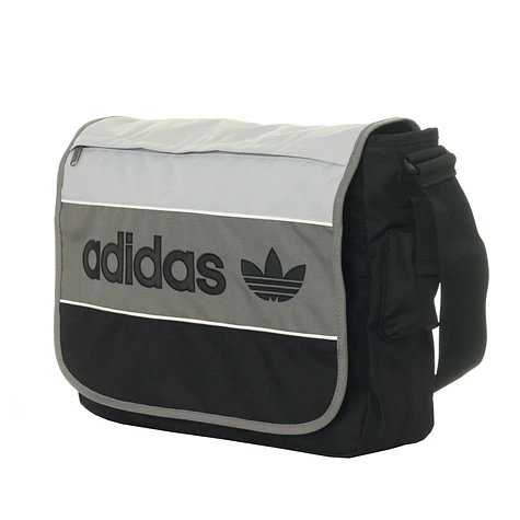 adidas - Core CB Messenger