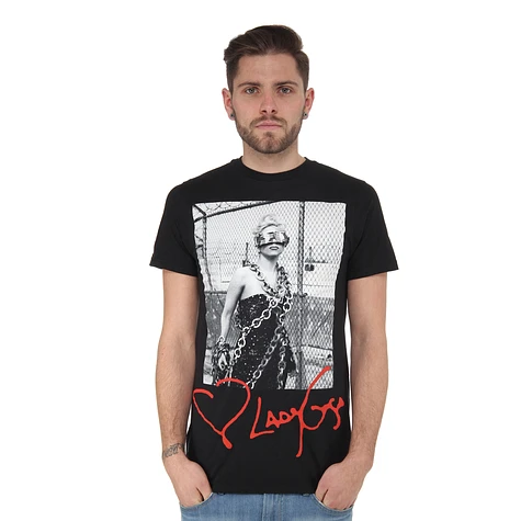 Lady Gaga - Cigarettes T-Shirt