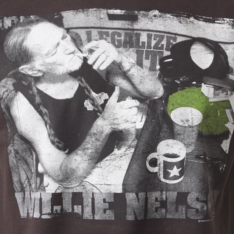 Willie Nelson - Legalize It T-Shirt