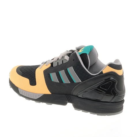 adidas - ZX 8000