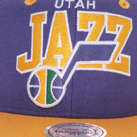 Mitchell & Ness - Utah Jazz NBA Logo 2 Tone Snapback Cap