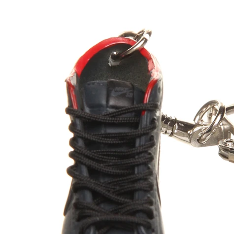 Sneaker Chain - Nike Blazer