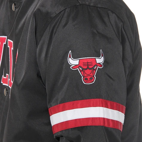 Mitchell & Ness - Chicago Bulls Backup Satin Jacket
