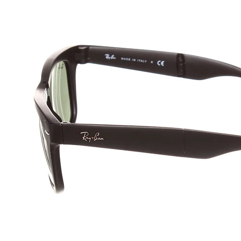 Ray-Ban - Folding Wayfarer Sunglasses