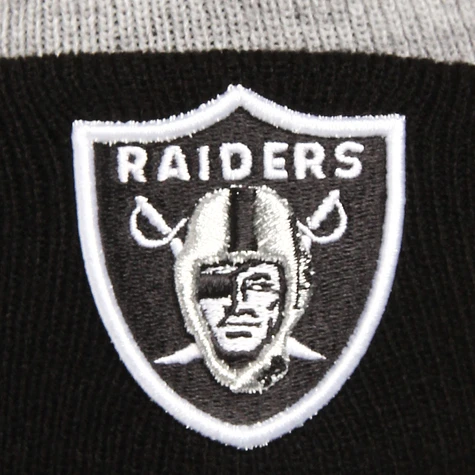 New Era - Oakland Raiders NFL Cuff Badge Beanie