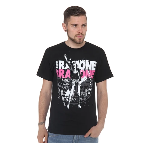 Joey Ramone - Fist T-Shirt