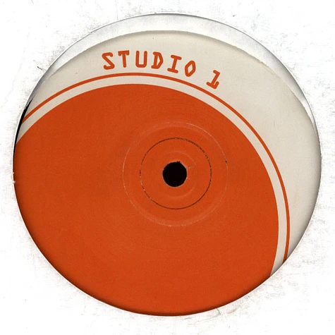 Studio 1 - Orange