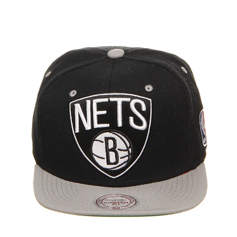 Mitchell & Ness - Brooklyn Nets NBA Arch 2 Tone Snapback Cap