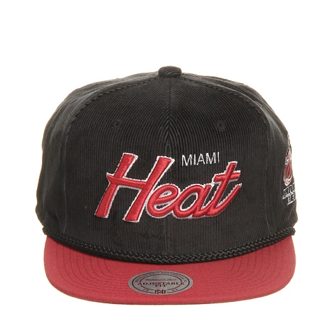 Mitchell & Ness - Miami Heat NBA Cord Script Snapback Cap