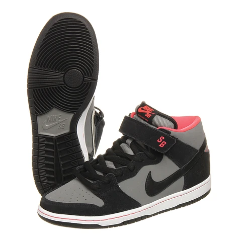 Nike SB - Dunk Mid Pro SB