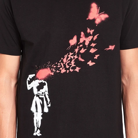 Banksy - Butterfly T-Shirt