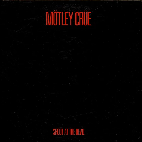 Mötley Crüe - Shout At The Devil