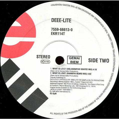 Deee-Lite - Groove Is In The Heart