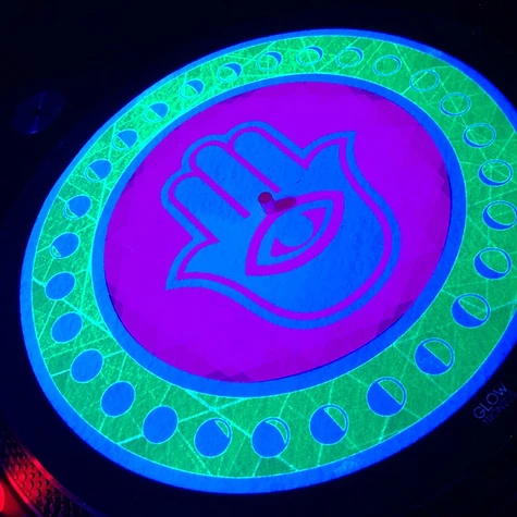 Glowtronics - Handeye Coordination UV Blacklight Slipmat