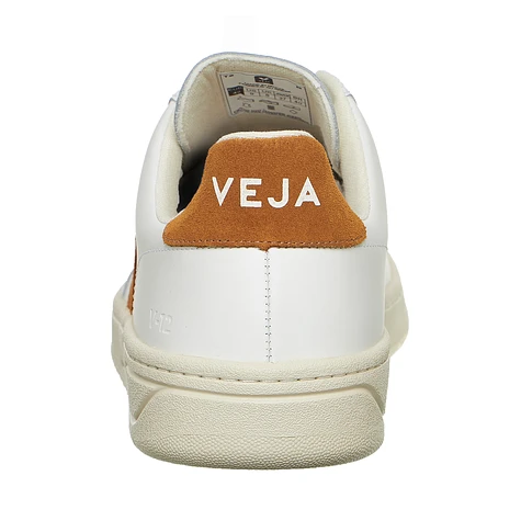 Veja - V-12 WMN