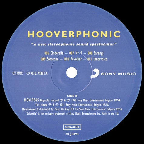 Hooverphonic - A New Stereophonic Sound Spectacular