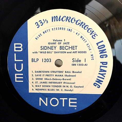 Sidney Bechet with Wild Bill Davison and Art Hodes - Giant Of Jazz (Volume 1)