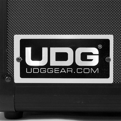 UDG - Ultimate Pick Foam Flight Case Multi Format M