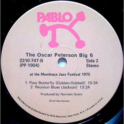 The Oscar Peterson Big 6 - The Oscar Peterson Big 6 At The Montreux Jazz Festival 1975