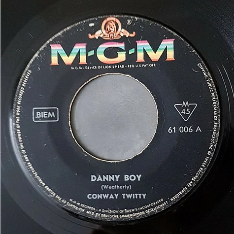 Conway Twitty - Danny Boy / Halfway To Heaven