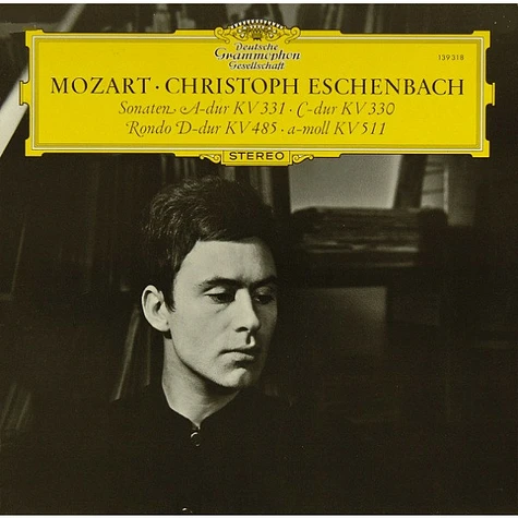 Wolfgang Amadeus Mozart • Christoph Eschenbach - Sonaten A-Dur KV 331 • C-Dur KV 330 / Rondo D-Dur KV 485 • A-Moll KV 511