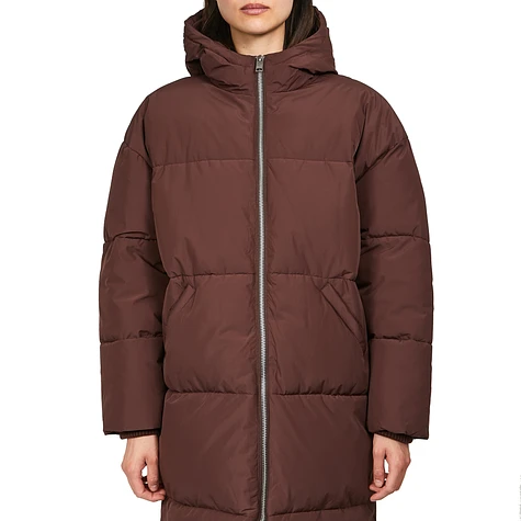 Embassy of Bricks and Logs - Elphin Puffer Coat