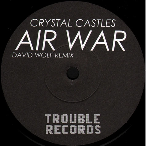 Crystal Castles - Air War