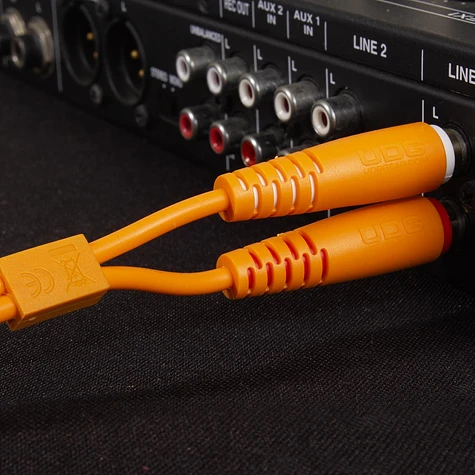 UDG - Ultimate Audio Cable Set RCA - RCA Orange Straight 3m