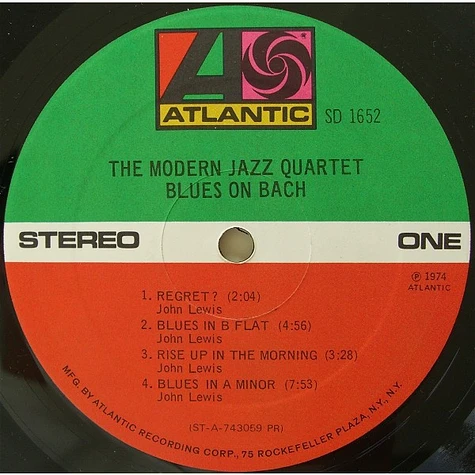 The Modern Jazz Quartet - Blues On Bach