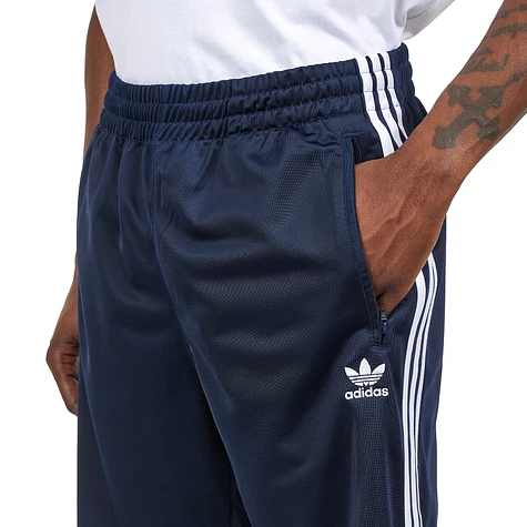 adidas - Adicolor Firebird Short