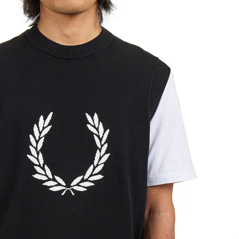 Fred Perry - Graphic Laurel Wreath Tank