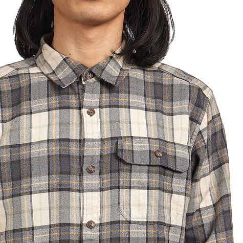 Patagonia - Long-Sleeved Lightweight Fjord Flannel Shirt