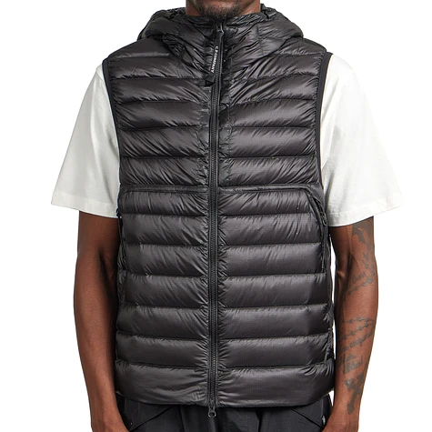 C.P. Company - D.D. Shell Goggle Down Vest