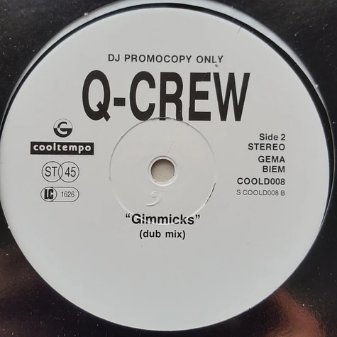 Q-Crew - Gimmicks