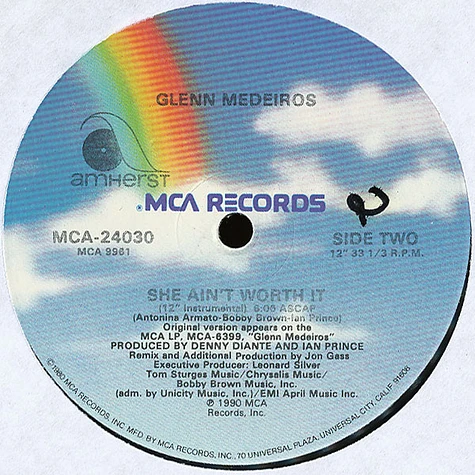 Glenn Medeiros Featuring Bobby Brown - She Ain't Worth It (Extended Version)