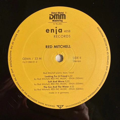 Red Mitchell - When I'm Singing