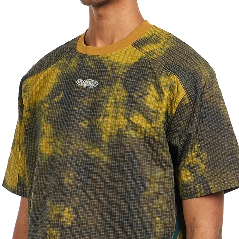 PLEASURES - Oval Tech Shirt