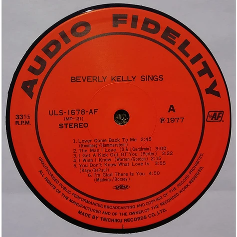 Bev Kelly With The Pat Moran Trio - Beverly Kelly Sings With The Pat Moran Trio