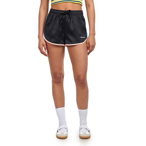【Adidas コリア】 Short Sprinter Shorts adidas Adicolor Classics Sprinter Shorts - Black | Free